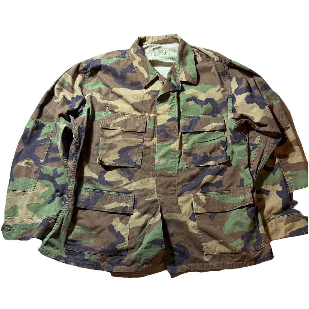 Vintage US Army Woodland Camo Field Jacket Large Short